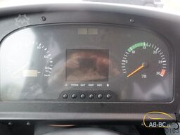 MERCEDES-BENZ Intouro 49 Sitze Liftbus EURO 6