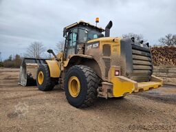 CATERPILLAR 962 M