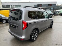 Mercedes-Benz T 180 d PROGRESSIVE Navi SHZ LEDLicht RfKam