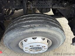 MERCEDES-BENZ Arocs 3243 8x4 Kipper Schwarzmuller Bordmatik