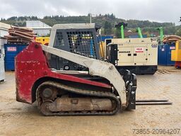 Takeuchi TL130 with forks and loader bucket