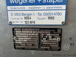 Verschiedene Hersteller Fördertechnik und Verpackungsmaschinen