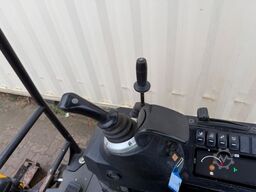 JCB 16C-1 /2022 BJ/ 779 H / verbr. Laufwerk/2xLöffel