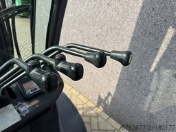 TOYOTA 02-8FDF30 Triplo 500 Freelift / Sideshift / Vorkenspreider  Diesel 2011