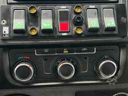 VOLKSWAGEN T5 Kombi 2.0 Tdi Lang 9 Sitze Klima Schiebetür