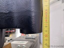 Kinshofer Palettenzange / Zange KM 332 V - 1100 / NEU lagern