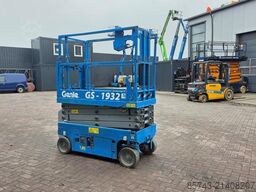 Genie GS1932 Electric, Working Height 7.8 m, 227kg Capac