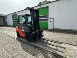 TOYOTA 02-8FGJF35 / 3.500 kg / Triplex