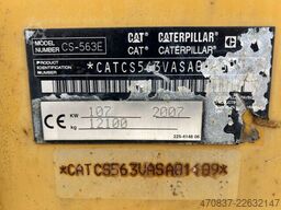CATERPILLAR CS - 563 E / Walzenzug / 6 Zylinder / Planiersch