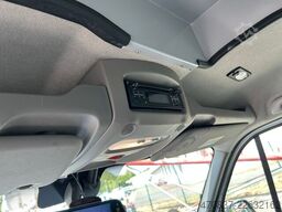 RENAULT Master / Rettungswagen Trage / Liege