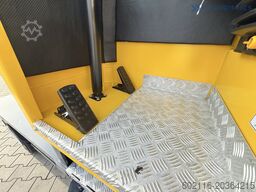 Combilift C5000XL GAS TRIPLEX 6000 EXTENDABLE FORK