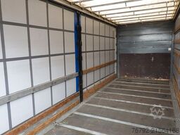 WECON WPR 782 SG BDF-Wechselpritsche 7,7m/Schiebeverde