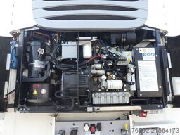 SCHMITZ CARGOBULL SKO 24/L V7 Doppelst./Trennwand vorber./617 Std.