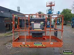 JLG 800AJ