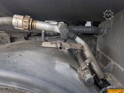 Mercedes-Benz LKW Tankfahrzeug MB Atego
