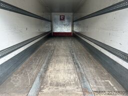 Groenewegen Jumbo / City / Box / Laadklep 2500 kg / APK TUV...