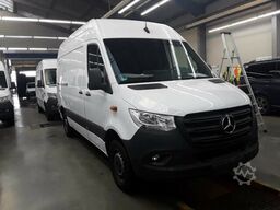 Mercedes-Benz Sprinter 317 CDI Hochdach L2H2 Im Zulauf