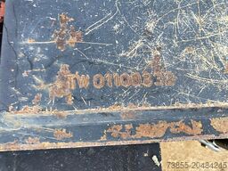 Terex TW110 with two-piece offset boom and 3 buckets