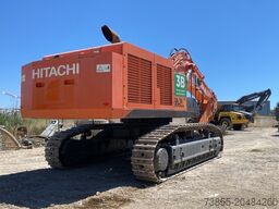 Hitachi ZX870-5G with quickcoupler and 2 buckets