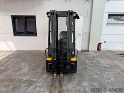 Jungheinrich EFG 113 SP / 1487 Std. / Gewicht 2950 Kg