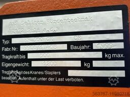 HYDROBULL Gegengewichtskran 500 kg