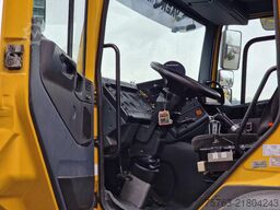 DAF CF 250 6x2*4 - Hooklift - HIAB 102 Crane - Manu...