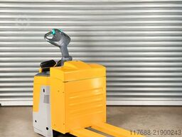 Jungheinrich ERE 120 - Service Neu - Batterie 82% - Nur 4.046 Std.