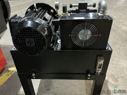 Wolfe 600