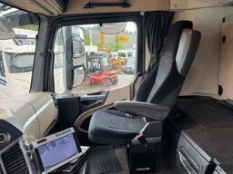 MERCEDES-BENZ Actros 1842 mit Seitenöffnung und Kran