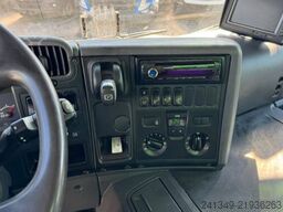 SCANIA P340 4x2 Getränkeaufbau