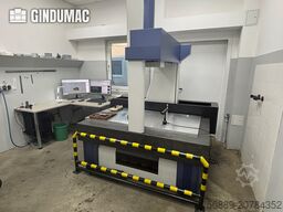 Mitutoyo Crysta Apex C 7106