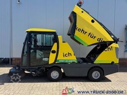 Johnston Bucher Johnston Sweeper CX202 mit EURO 6 Klima