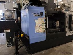 DOOSAN DNM 5700