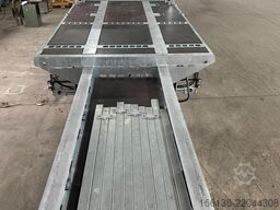 Fliegl 3-Achs Plateausattel teleskopierbar