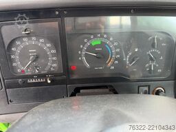 Renault HD260-20 PR OPEN LAADBAK MET HMF853 KRAAN / BLA...