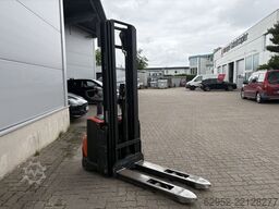Toyota SWE 140