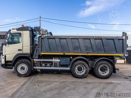 VOLVO FMX 460 - TIPPER / TRACTOR