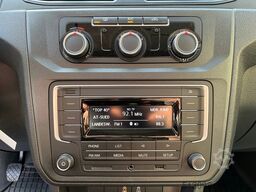 VOLKSWAGEN CADDY MAXI REGALS. TEMP. 4MOTION DACHTRÄ. KLIMA