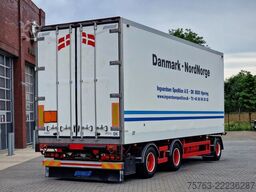 Mercedes-Benz Actros 2553 6x2 - Thermoking frigo - Loadlift +...