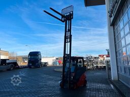 Linde H14D-01 / Triplex: 4,6m / 2014 / SS