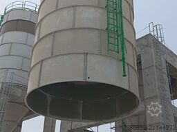 Polygonmach 500Tons capacity cement silo bolted type