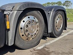 MERCEDES-BENZ ACTROS 2540 6X2