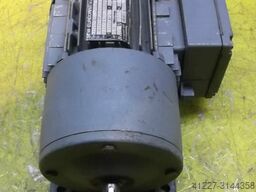 SEW-EURODRIVE R30DT71K4