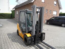 Jungheinrich TFG 430s - Freihub - wenig Stunden
