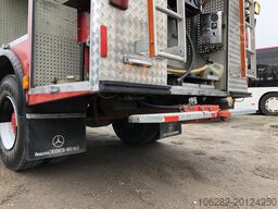 Mercedes-Benz 1622 SK 4x4 4WD Seilwinde 3000 Liter