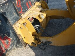 Caterpillar 908