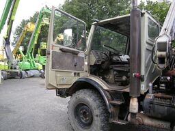UNIMOG Unimog U1250 mit Kran