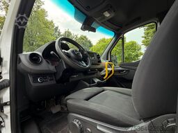 MERCEDES-BENZ Sprinter 311 Cdi 9Sitze Rollstuhllift Klima Navi