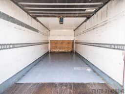 RENAULT D12 210 DXI + DHOLLANDIA