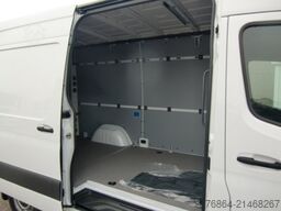 MERCEDES-BENZ SPRINTER 319 CDI STANDARD, IEBETüR